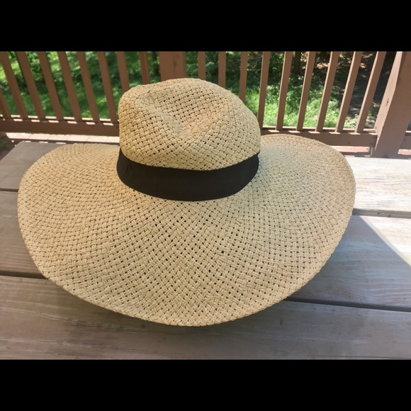 Wide Brim Straw Hat - Picture 1 of 2